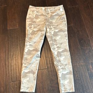 Old navy pixie high rise size 12